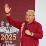 Autoridades encabezan asambleas para incorporación de Beca Universal Rita Cetina