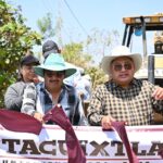 Dan banderazo de arranque de obras en Tecoac y Tenexyecac