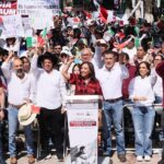 Con acarreados, Gobierno de Cuéllar presume respaldo 