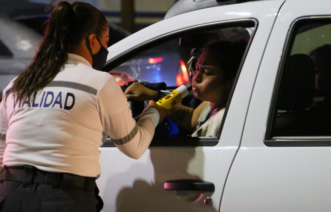 operativo-alcoholimetro-torreon-martin-pina